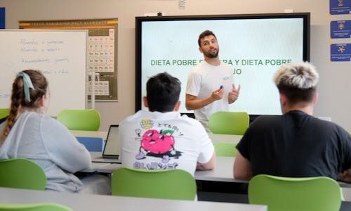 FP Dietetica Presencial en Rubí Cicles Escola Balmes - 17